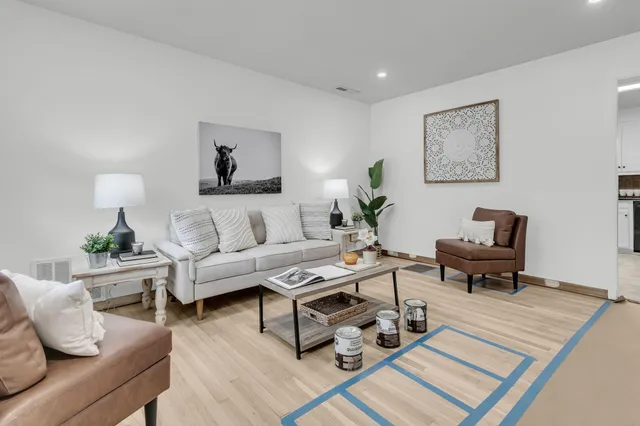 $350,000 | 404 Forest Circle, Summerville, SC 29483