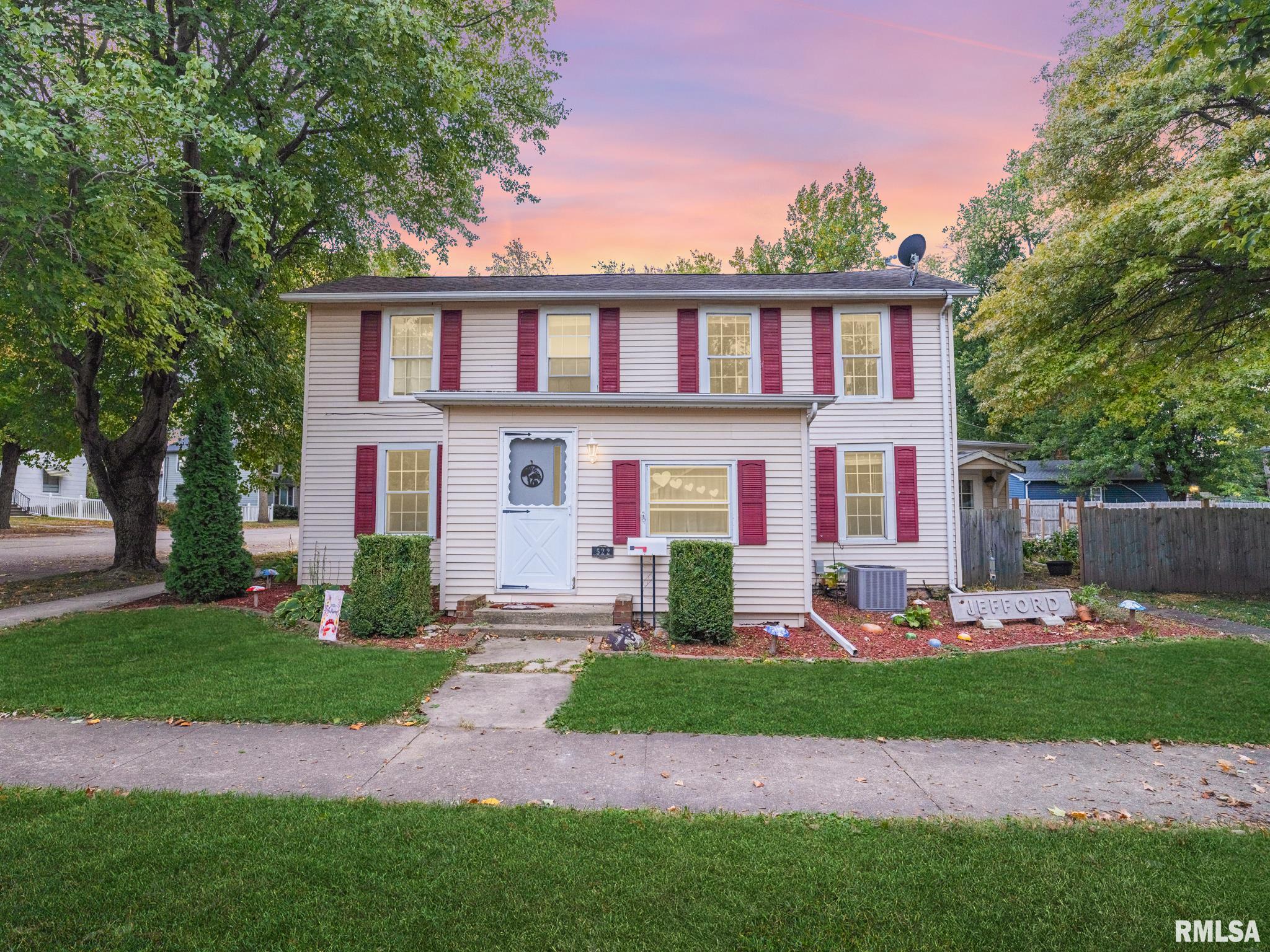 522 8th Street Lacon, IL 61540 - Photo 1 of 51