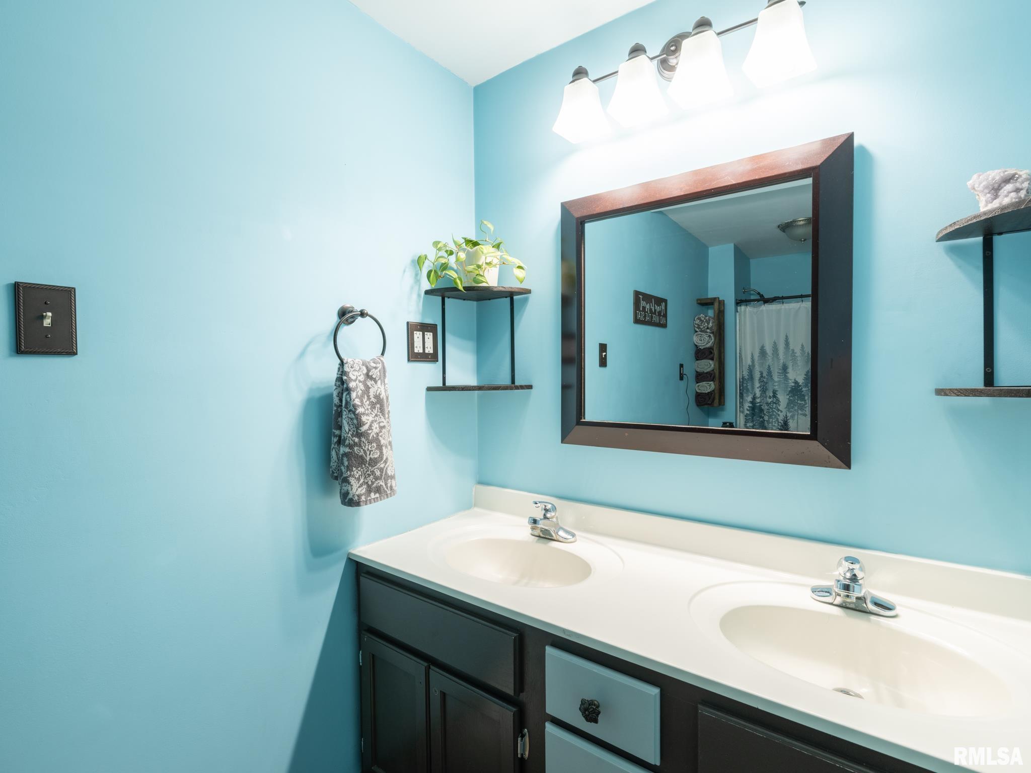 522 8th Street Lacon, IL 61540 - Photo 22 of 51