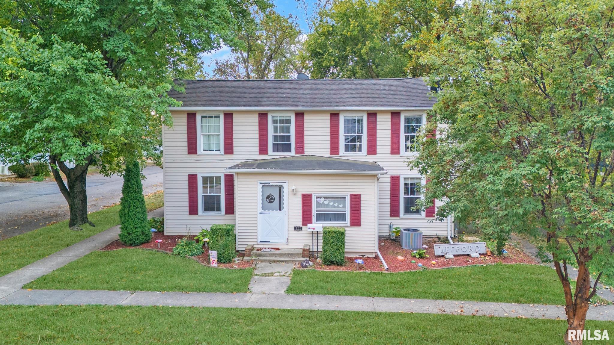 522 8th Street Lacon, IL 61540 - Photo 4 of 51