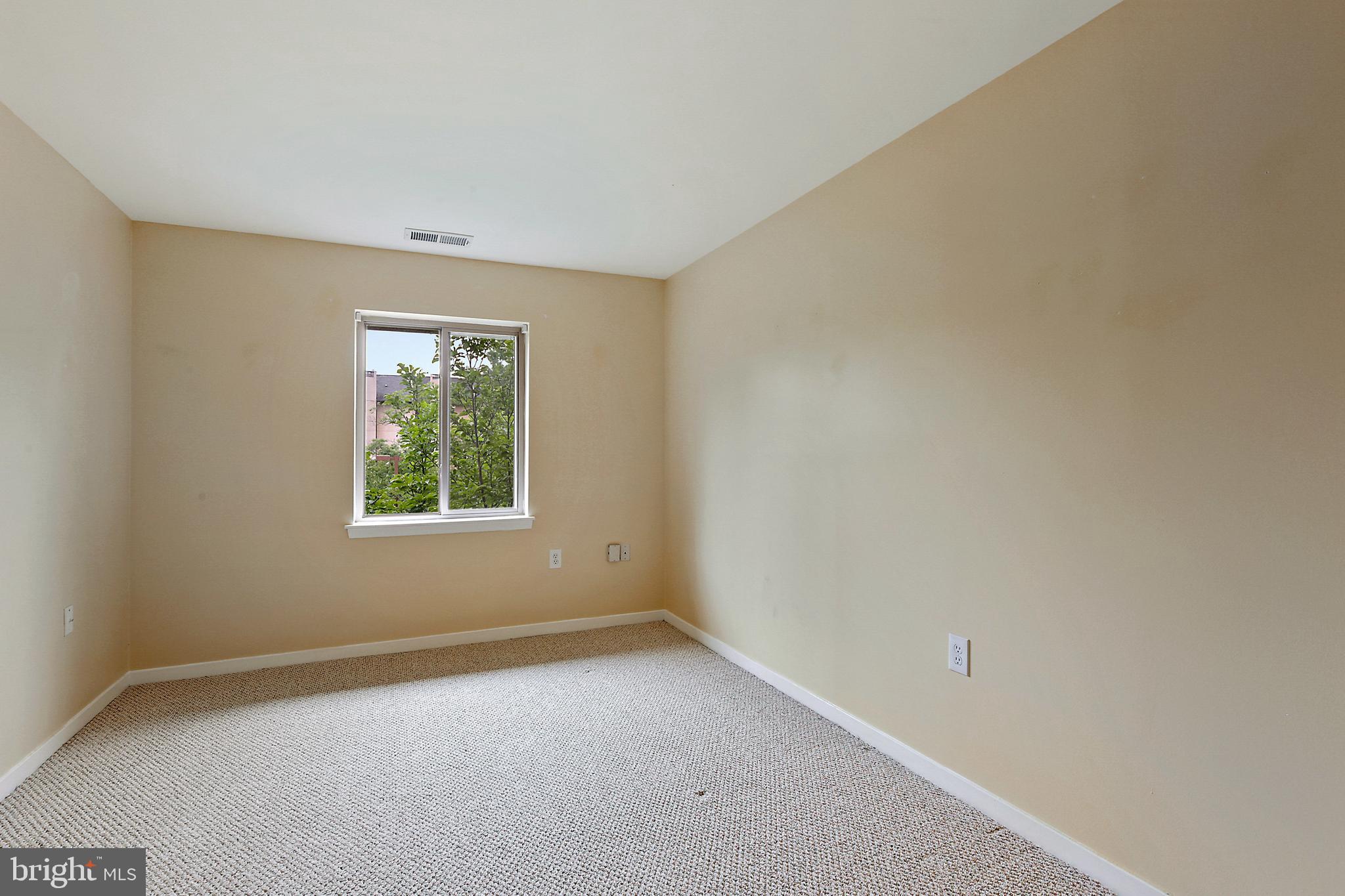 642 South Charles Street, Unit R22 Baltimore, MD 21230 - Photo 16 of 28 Gallery Image 16