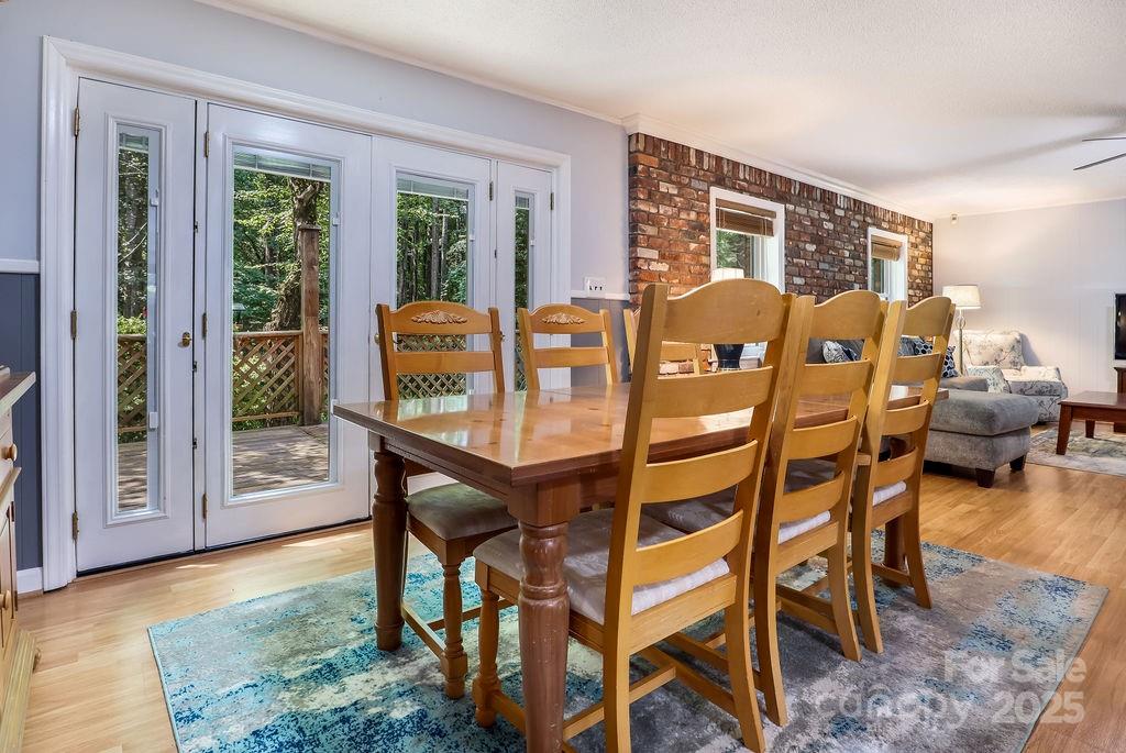 3 Stockwood Road Asheville, NC 28803 - Photo 10 of 36 a view of a livingroom with furniture and window