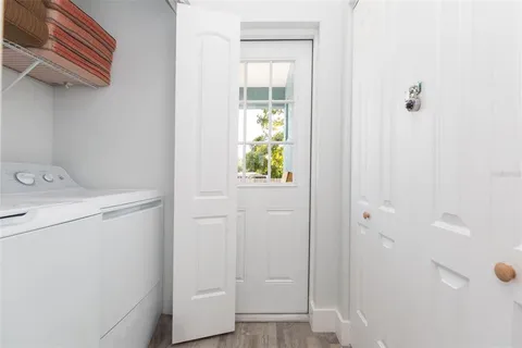 $2,550 | 2013 East Waters Avenue, Tampa, FL 33604