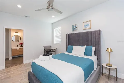 $2,550 | 2013 East Waters Avenue, Tampa, FL 33604