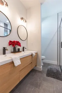 $2,550 | 2013 East Waters Avenue, Tampa, FL 33604