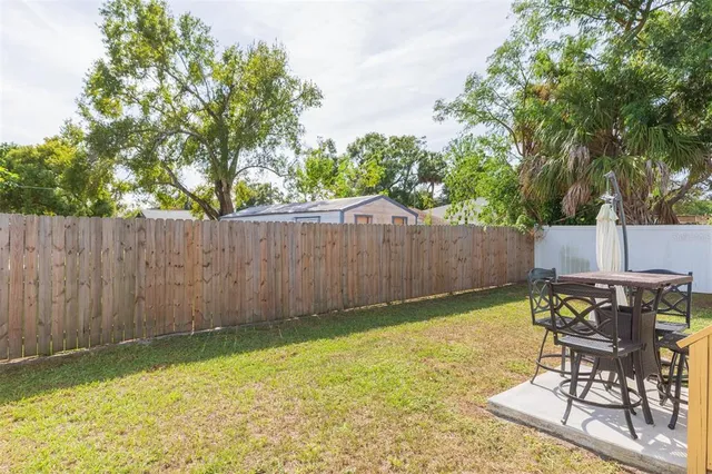 $2,550 | 2013 East Waters Avenue, Tampa, FL 33604