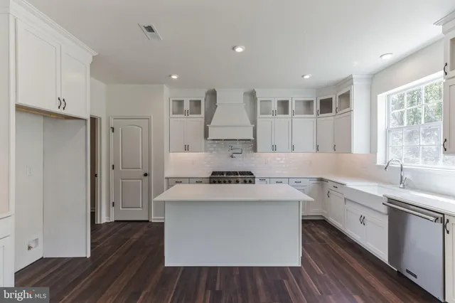 $718,900 | 844 Saw Mill Road, Unit A, Townsend, DE 19734