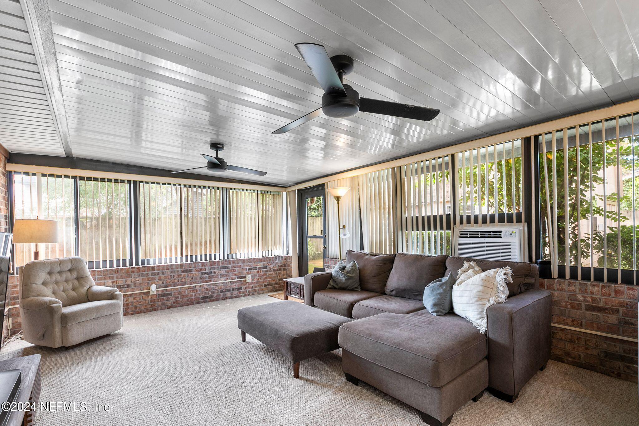 3444 Hartley Road Jacksonville, FL 32257 - Photo 29 of 34 Florida room view