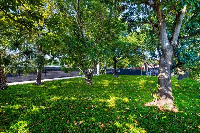 $749,000 | 297 Eucalyptus Drive, Hialeah, FL 33010