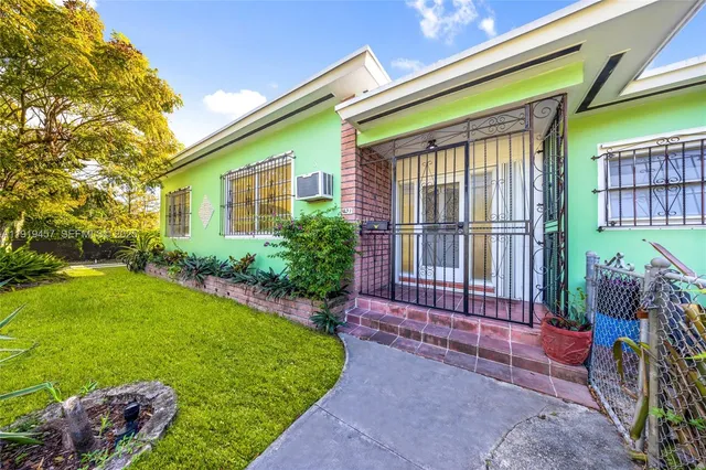 $749,000 | 297 Eucalyptus Drive, Hialeah, FL 33010