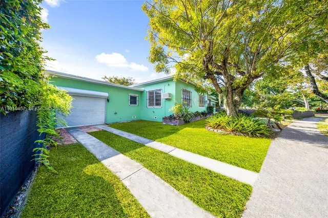 $749,000 | 297 Eucalyptus Drive, Hialeah, FL 33010