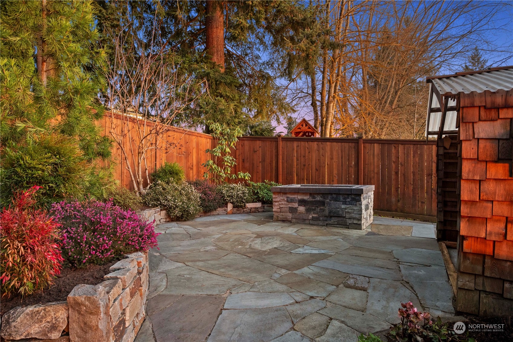 24301 7th Place West Bothell, WA 98021 - Photo 36 of 38 a view of garden with patio