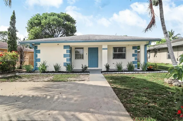 $385,000 | 2725 Northwest 3rd Street, Pompano Beach, FL 33069