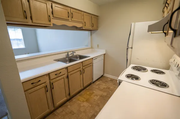 $1,250 | 2333 Parrot Lane, Tallahassee, FL 32303