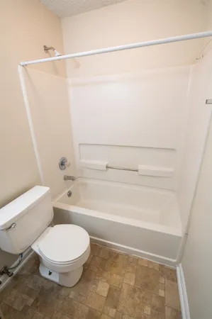 $1,250 | 2333 Parrot Lane, Tallahassee, FL 32303