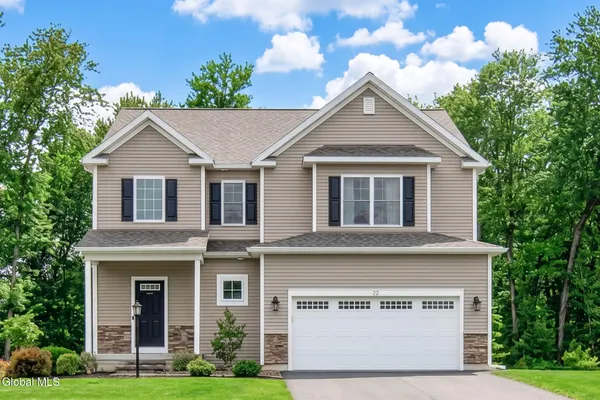 $679,900 | 22 Wellington Court, Clifton Park, NY 12065