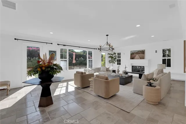 $1,650,000 | 510 East Viewcrest Drive, Azusa, CA 91702