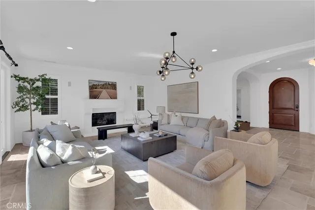 $1,650,000 | 510 East Viewcrest Drive, Azusa, CA 91702