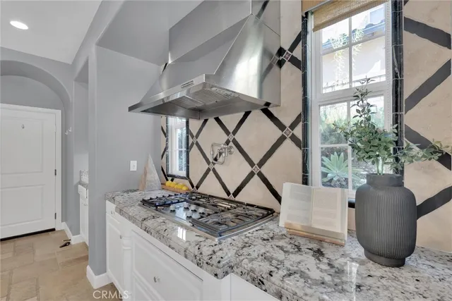 $1,650,000 | 510 East Viewcrest Drive, Azusa, CA 91702