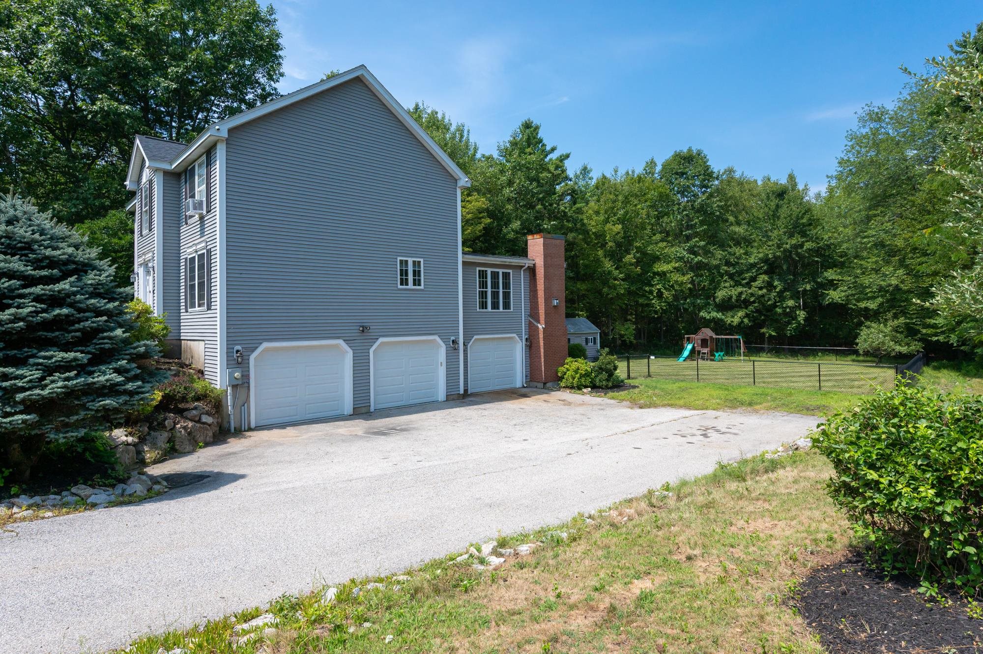 15 Spruce Court Hooksett, NH 03106 - Photo 21 of 30