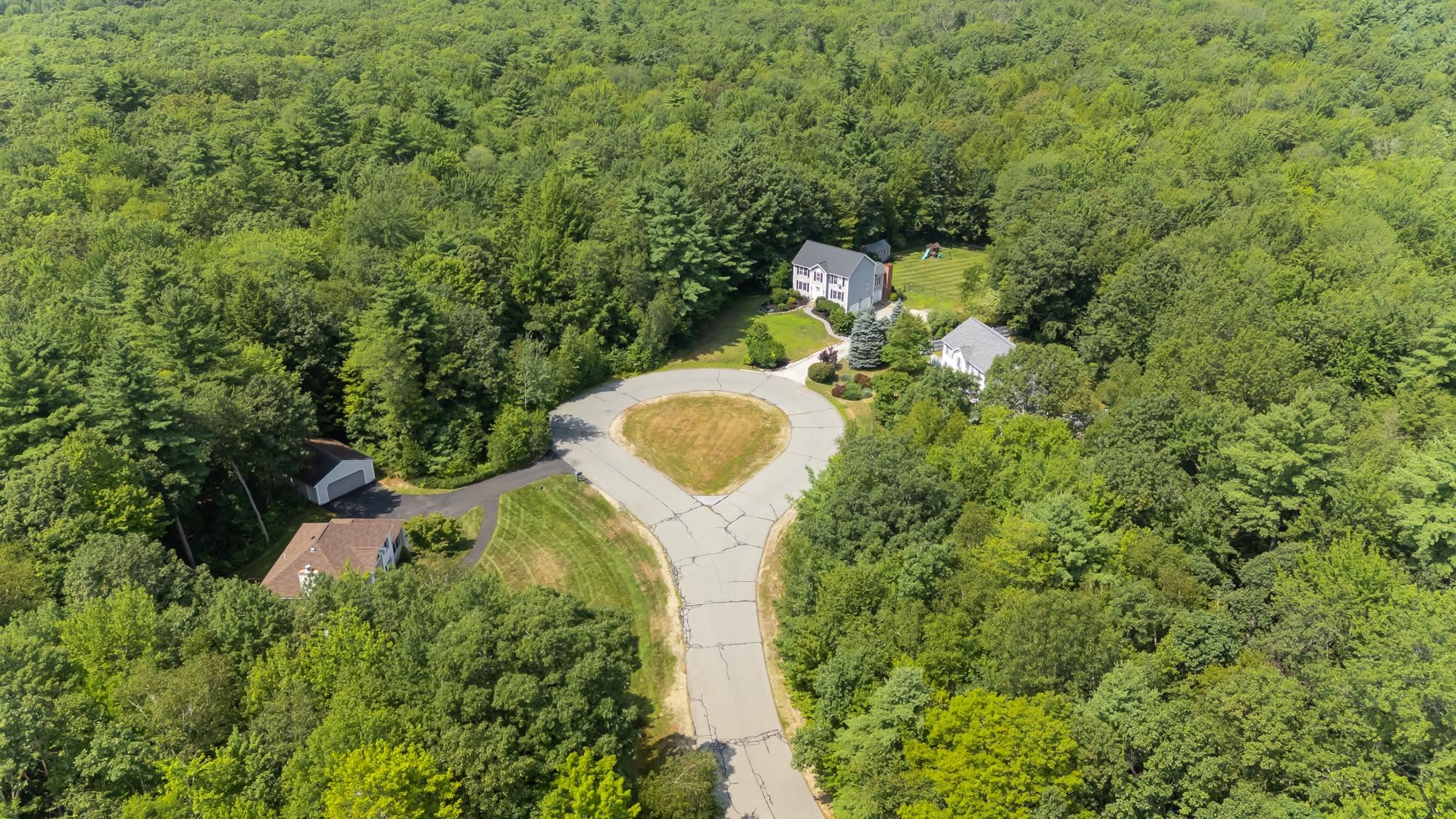 15 Spruce Court Hooksett, NH 03106 - Photo 28 of 30