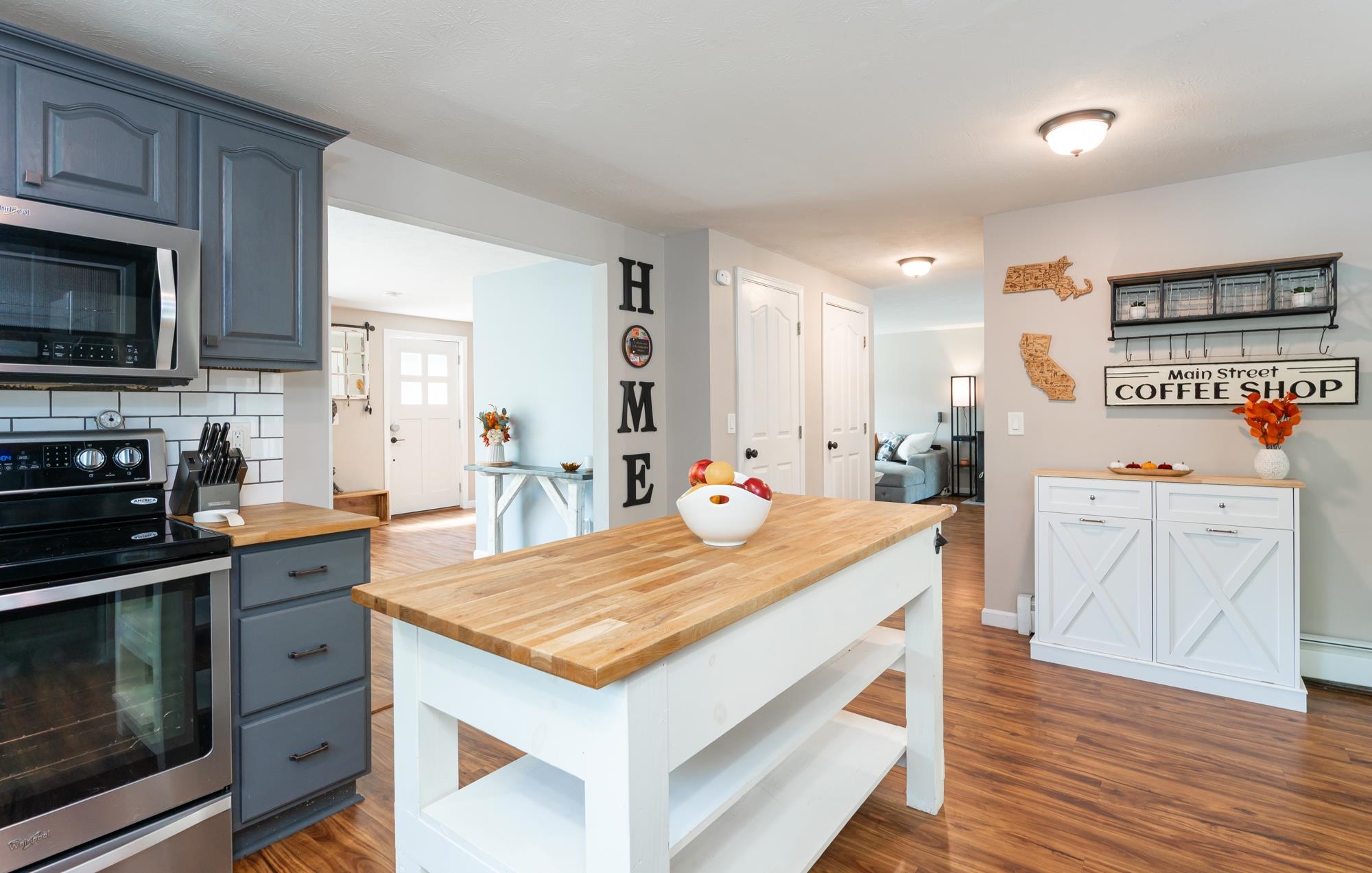 15 Spruce Court Hooksett, NH 03106 - Photo 7 of 30