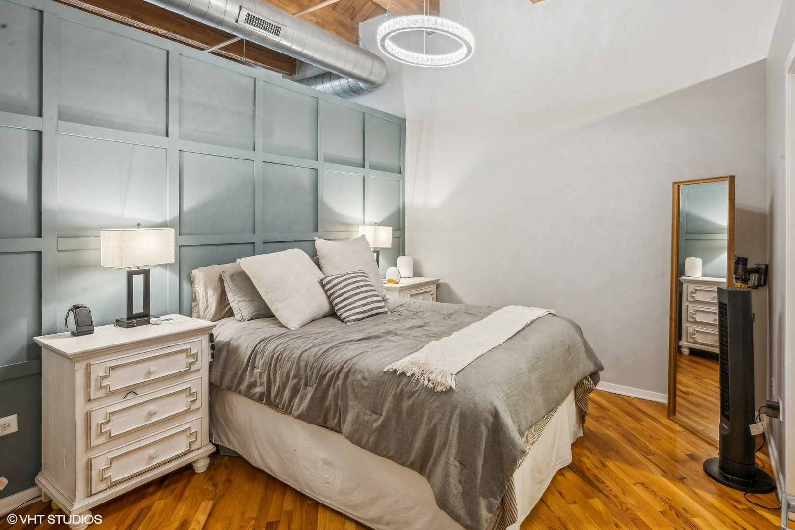 1040 West Adams Street, Unit 219 Chicago, IL 60607 - Photo 8 of 19 Gallery Image 8