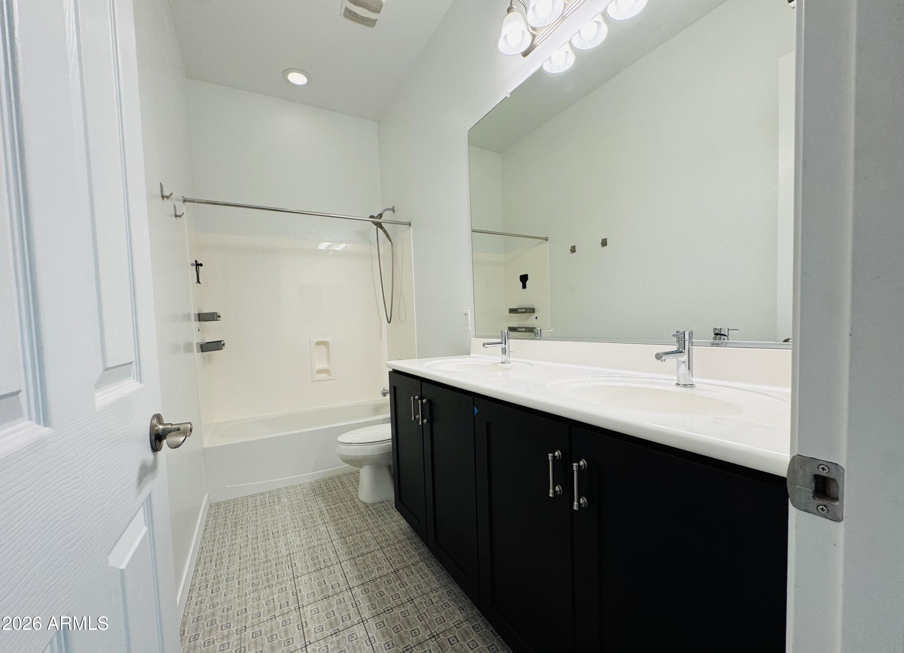 2245 North Springfield Street Buckeye, AZ 85396 - Photo 27 of 43 IMG_2930