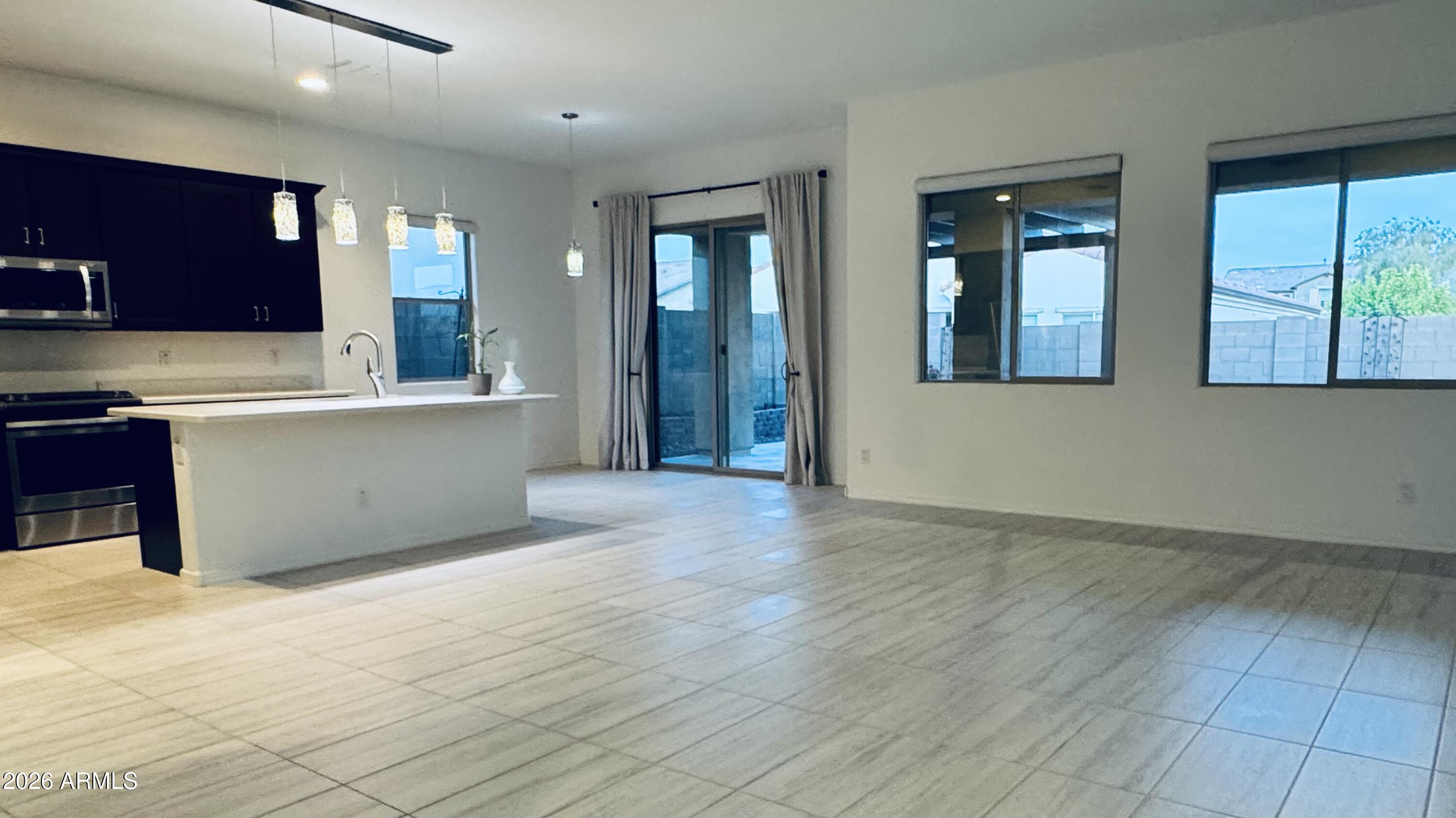 2245 North Springfield Street Buckeye, AZ 85396 - Photo 10 of 43 IMG_3162