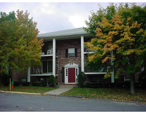11 Walker Road, Unit 4 11 North Andover, MA 01845 - Photo 1 of 1 Gallery Image 1