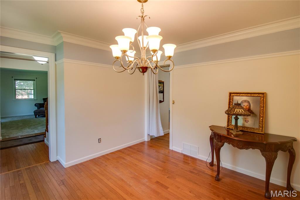 8 Golf Road Springfield, IL 62704 - Photo 11 of 56