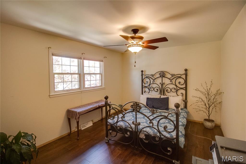 8 Golf Road Springfield, IL 62704 - Photo 28 of 56