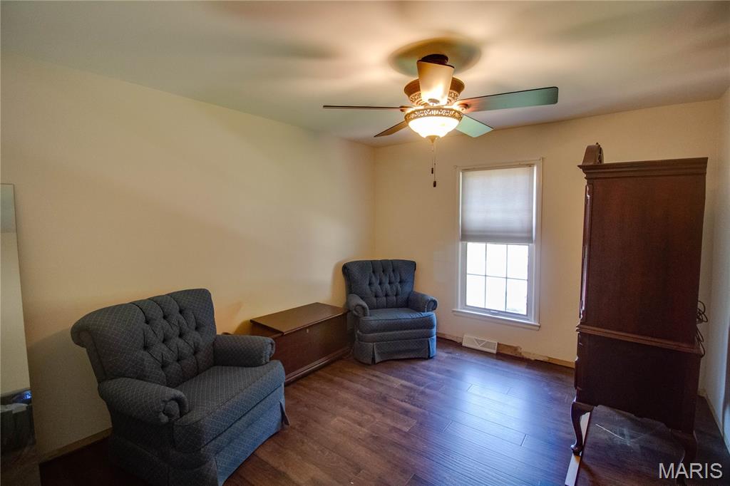 8 Golf Road Springfield, IL 62704 - Photo 33 of 56