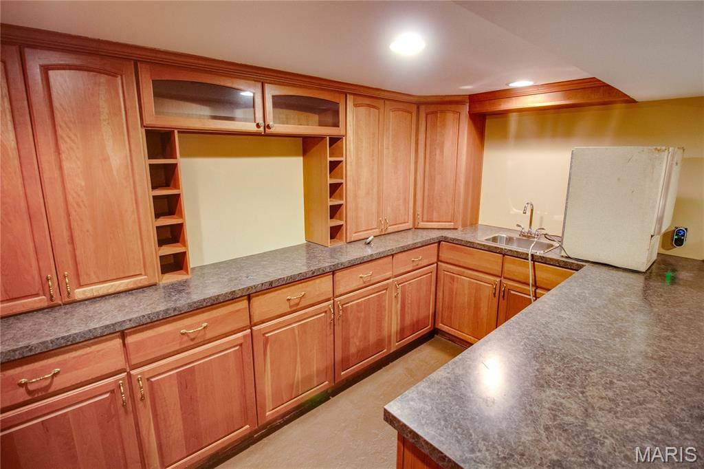 8 Golf Road Springfield, IL 62704 - Photo 39 of 56