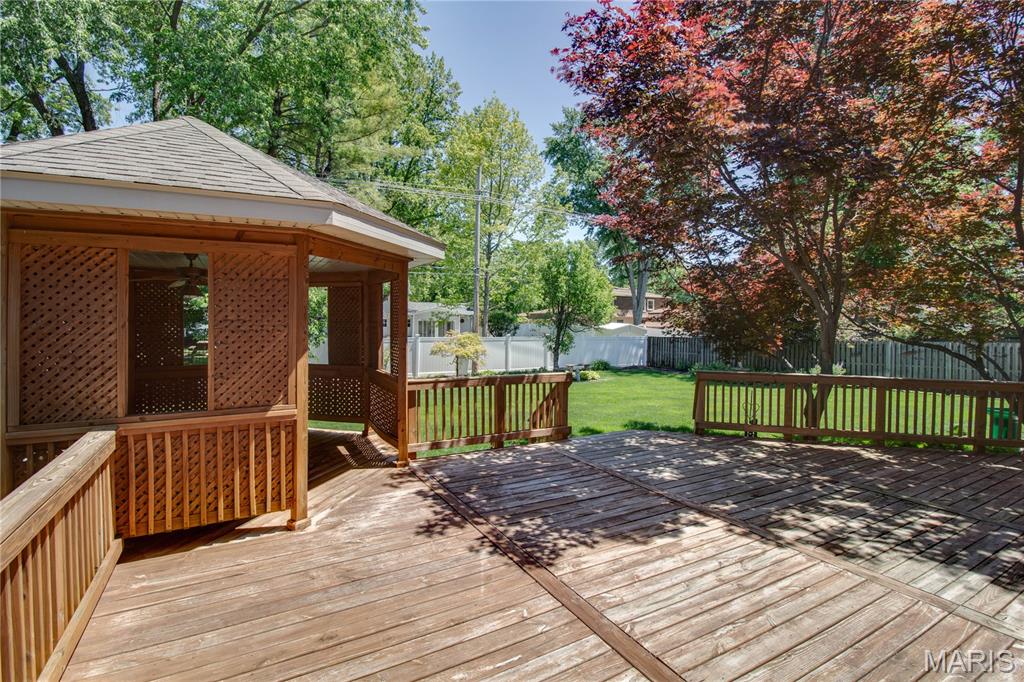 8 Golf Road Springfield, IL 62704 - Photo 46 of 56