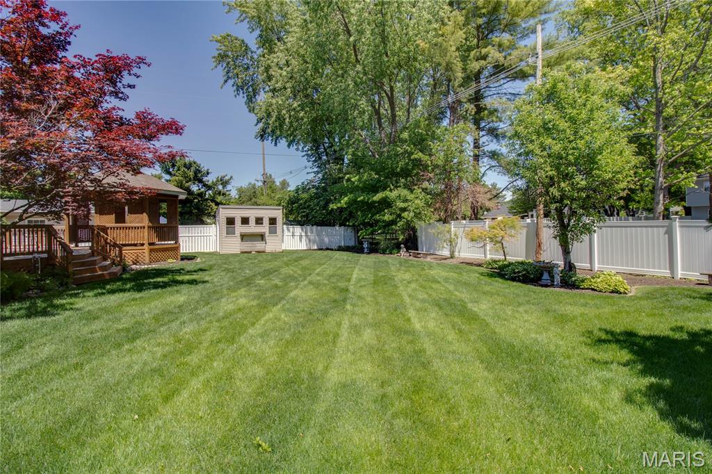 8 Golf Road Springfield, IL 62704 - Photo 51 of 56