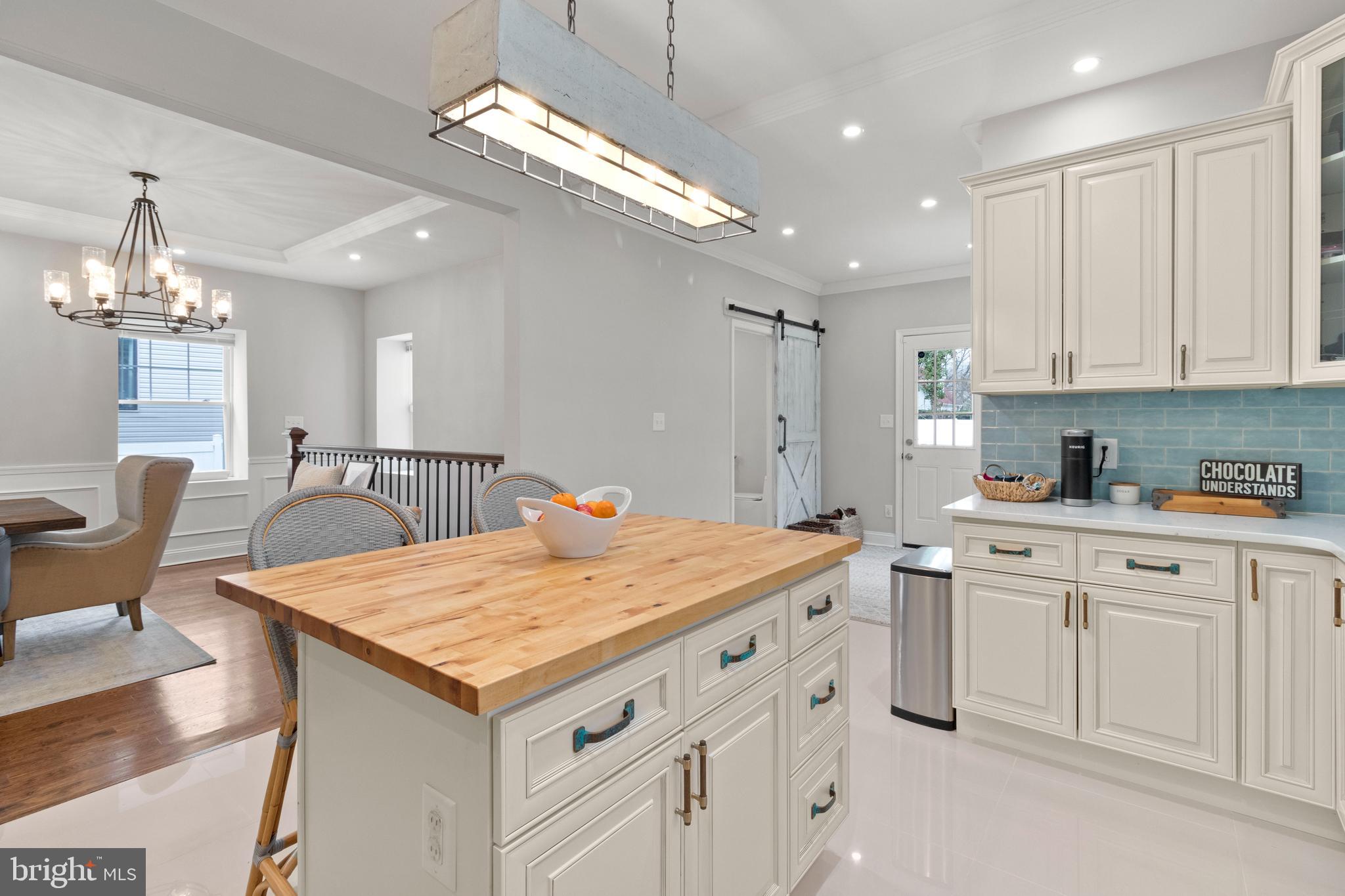 5303 Gainor Road Philadelphia, PA 19131 - Photo 19 of 53