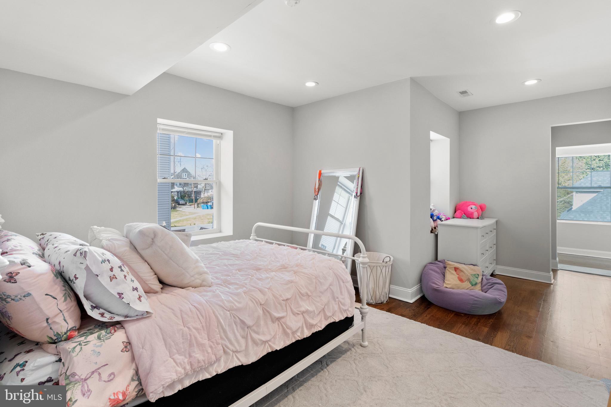 5303 Gainor Road Philadelphia, PA 19131 - Photo 30 of 53