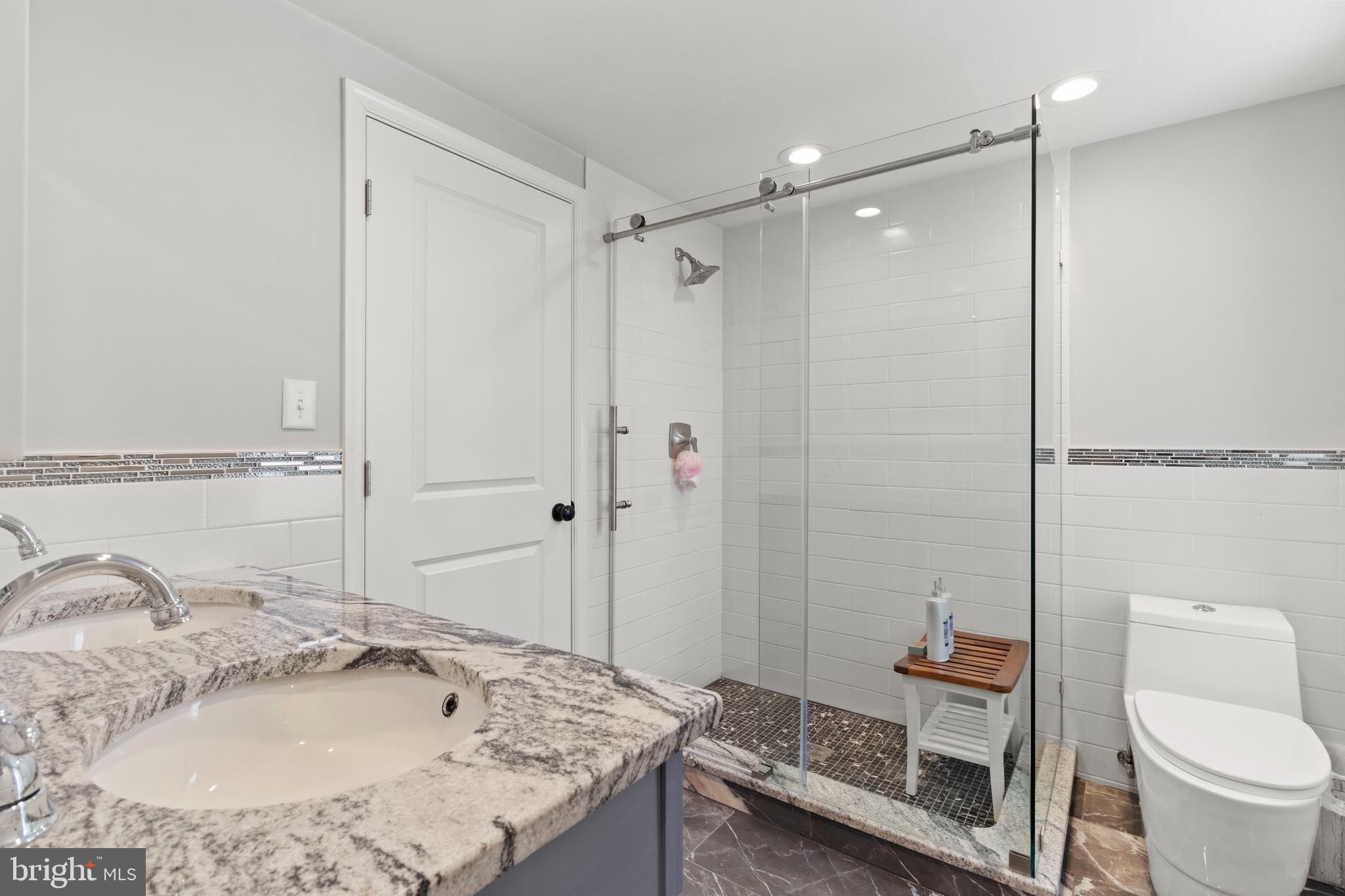 5303 Gainor Road Philadelphia, PA 19131 - Photo 32 of 53