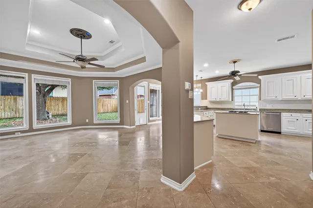 $420,000 | 15 Wick Willow Road, Montgomery, TX 77356