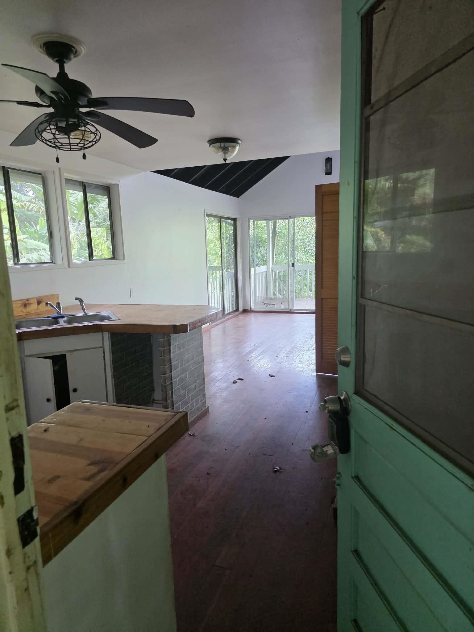 420 Haumana Road Haiku, HI 96708 - Photo 5 of 31 a view of livingroom with furniture and a window