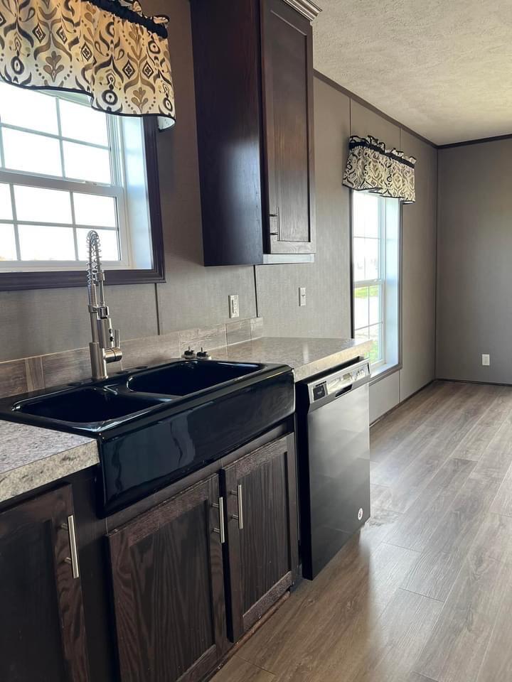 402 Hamilton Road Brooksville, KY 41004 - Photo 10 of 34 Gallery Image 10