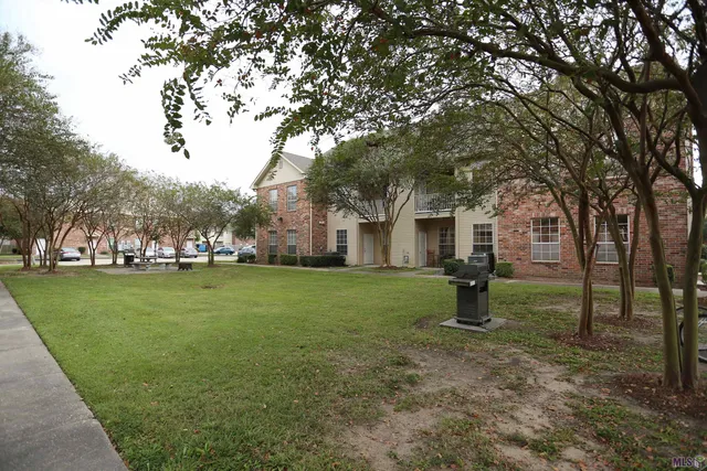 $1,400 | 4441 Burbank Drive, Unit 602, Baton Rouge, LA 70820