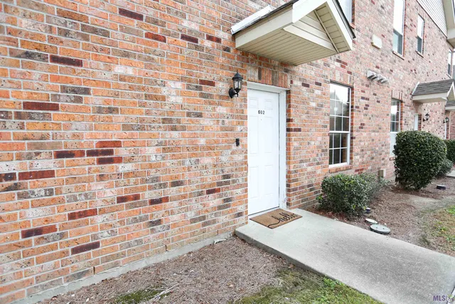 $1,400 | 4441 Burbank Drive, Unit 602, Baton Rouge, LA 70820