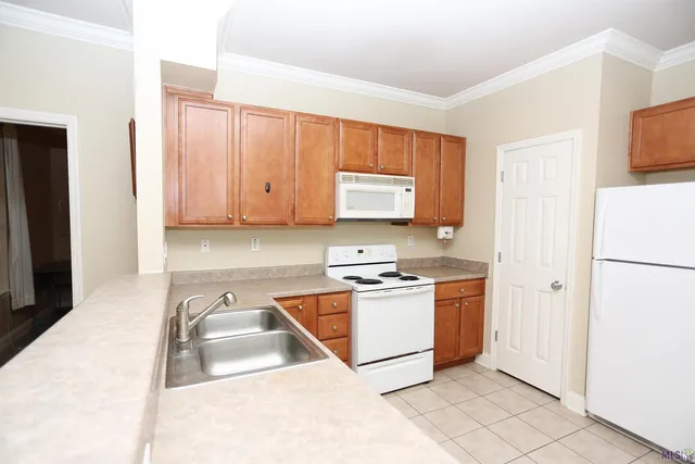 $1,400 | 4441 Burbank Drive, Unit 602, Baton Rouge, LA 70820