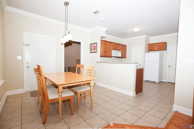 $1,400 | 4441 Burbank Drive, Unit 602, Baton Rouge, LA 70820