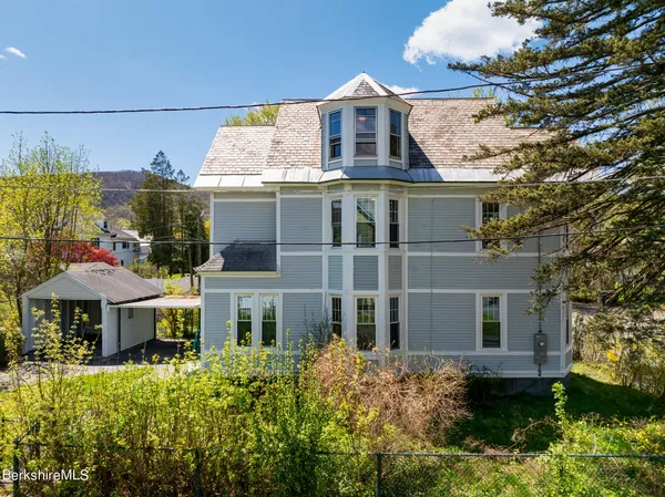 $379,000 | 74 Washington Avenue, North Adams, MA 01247