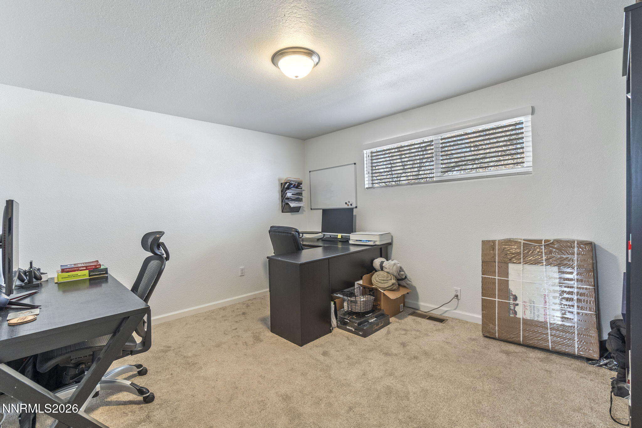 701 Bowman Drive Reno, NV 89503 - Photo 21 of 34 40a