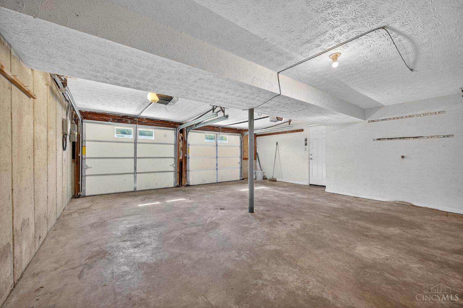 5468 Rapid Run Road Cincinnati, OH 45238 - Photo 38 of 44