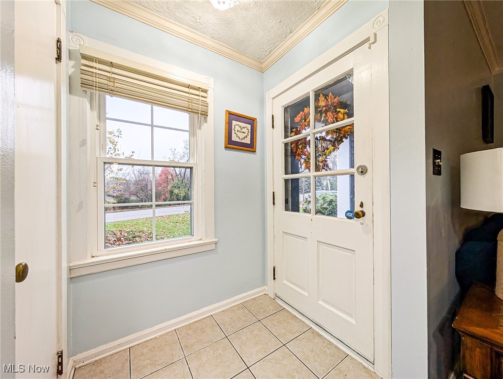 1420 Graham Road Silver Lake, OH 44224 - Photo 4 of 36